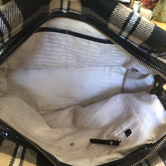 Kate spade tan and black purse Euc - Picture 4 of 6